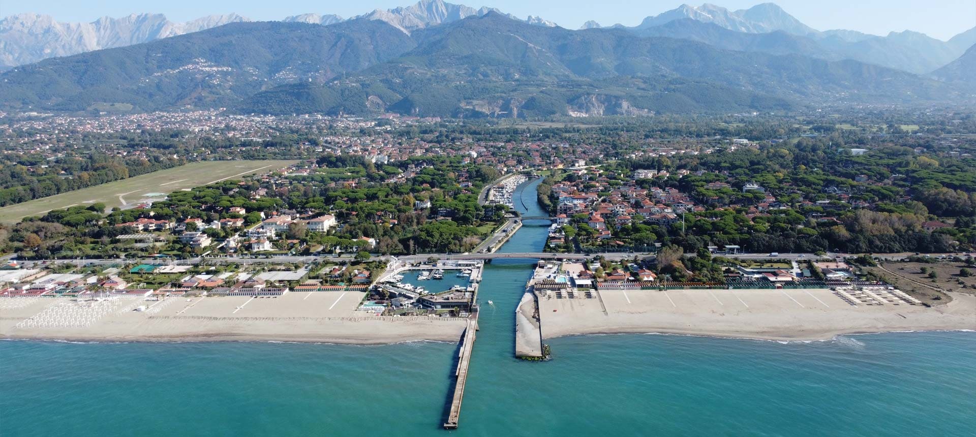 Foce Fiume Versilia tra Cinquale Forte dei Marmi